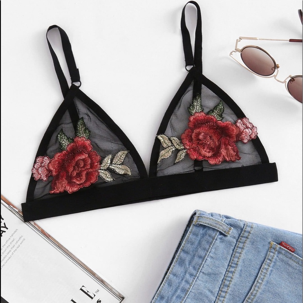 BLACK EMBROIDERED BRALLETE